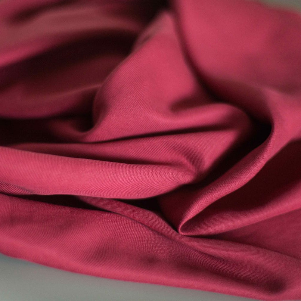 1064-21s Sanded Lyocell  twill #57 palace red