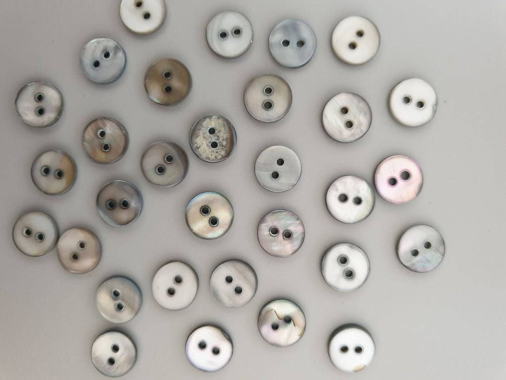 Moon Flint Button Set (13mm shirting size)