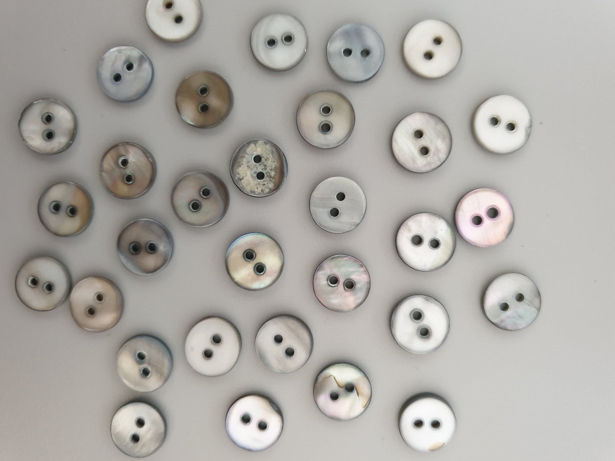 Moon Flint Button Set (13mm shirting size)