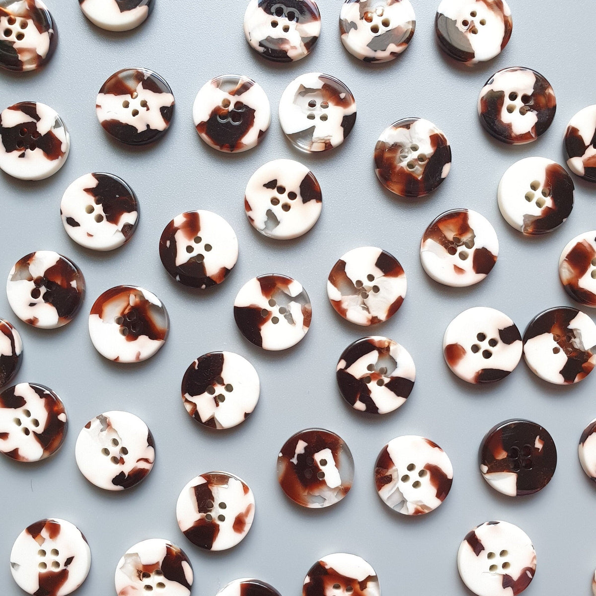 Wuthering button set (10mm, 15mm, 20mm, 25mm)