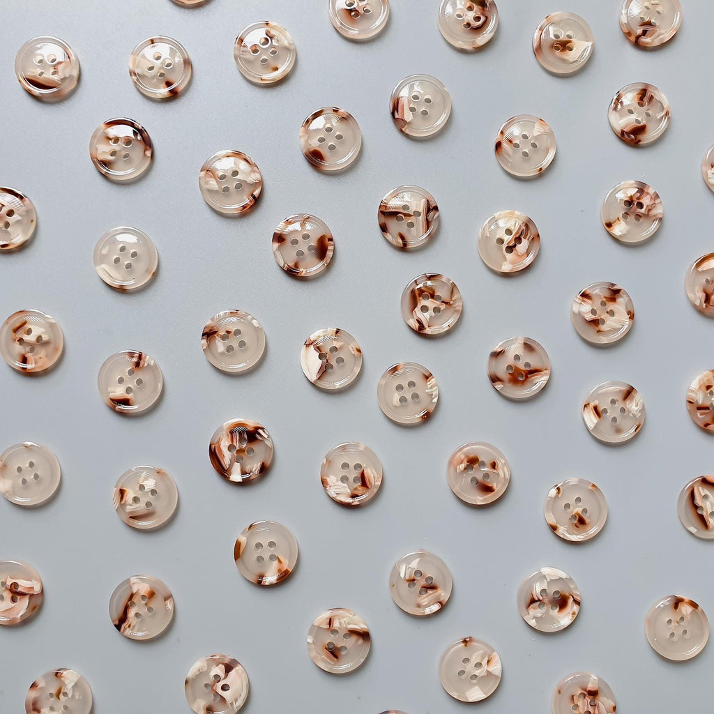 Oatmilk Latte button set (17mm Cardigan size)