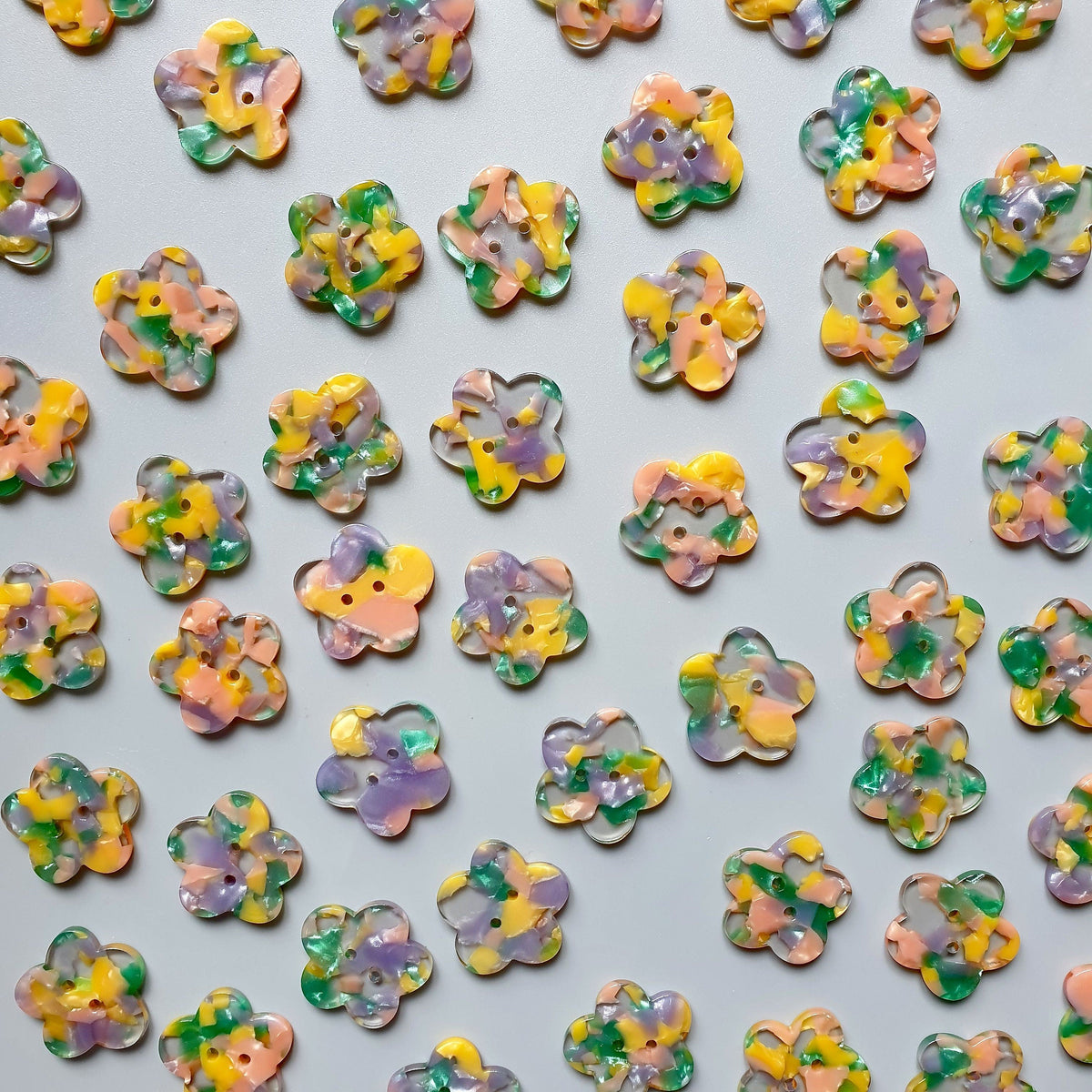 Midsommar Button Set (15mm, 25mm)