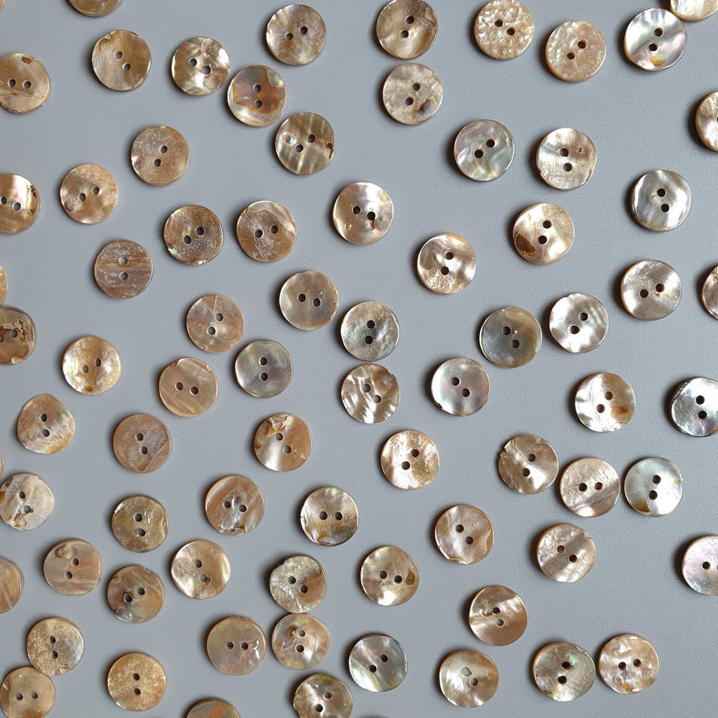 Pure Shores Button Set (13mm shirt size)