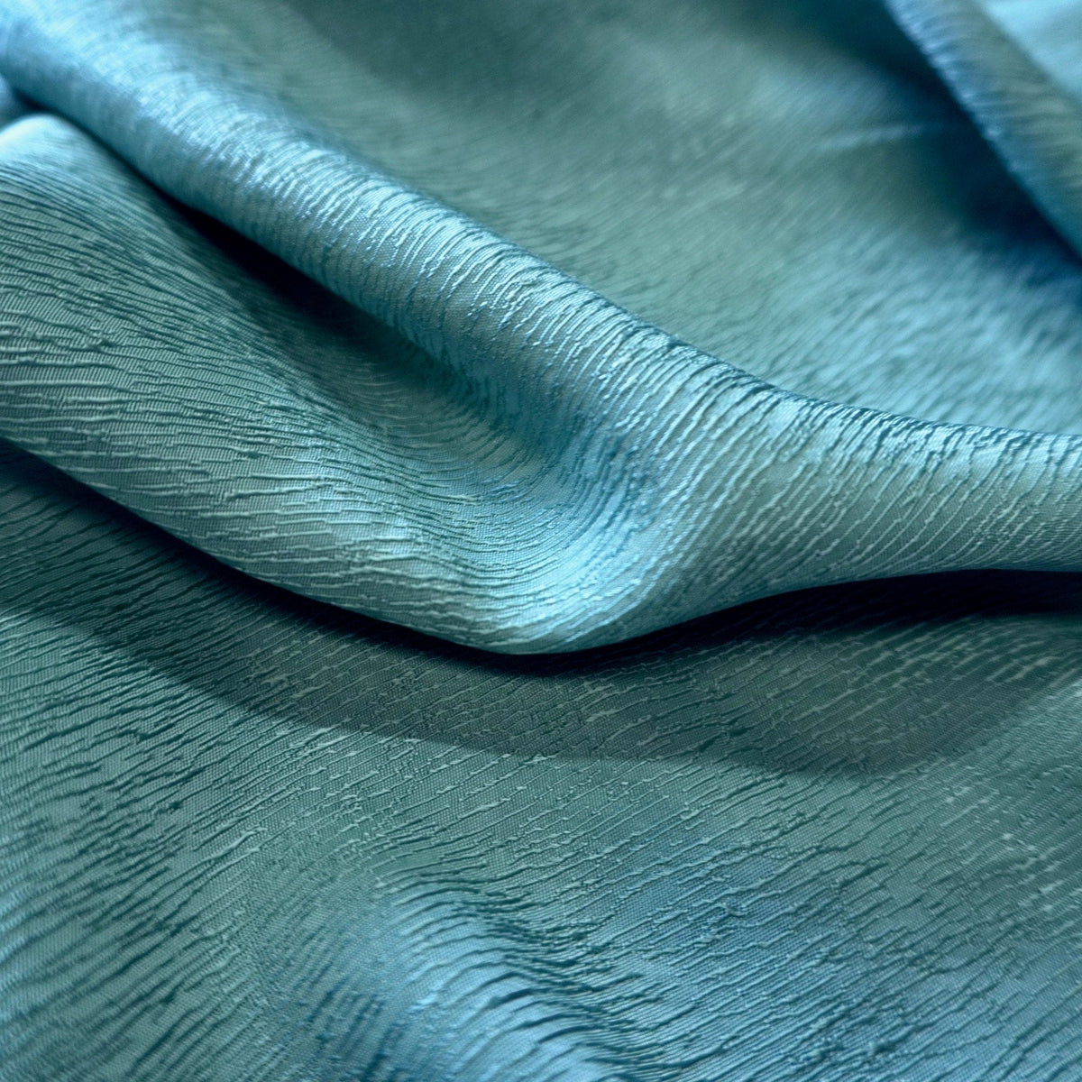 Cupro Lyocell bark silk jacquard - blue sea