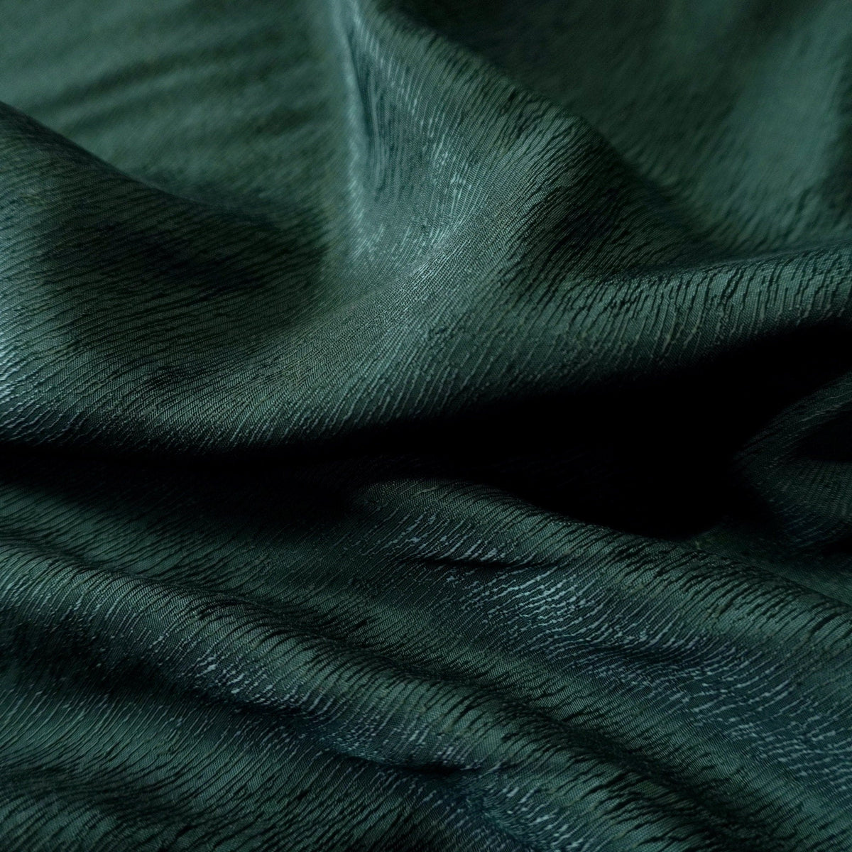 Cupro Lyocell bark silk jacquard - midnight verdant