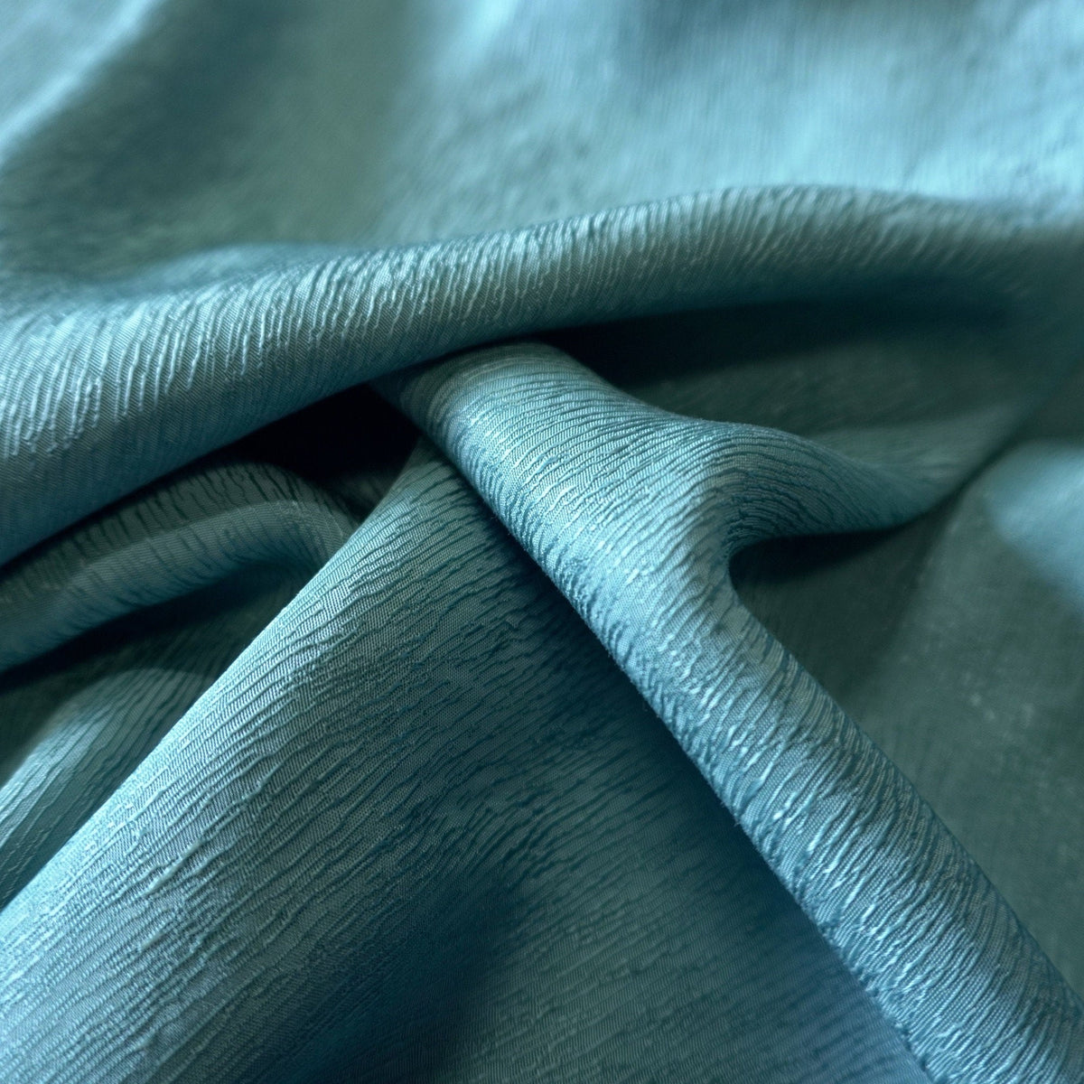 Cupro Lyocell bark silk jacquard - blue sea