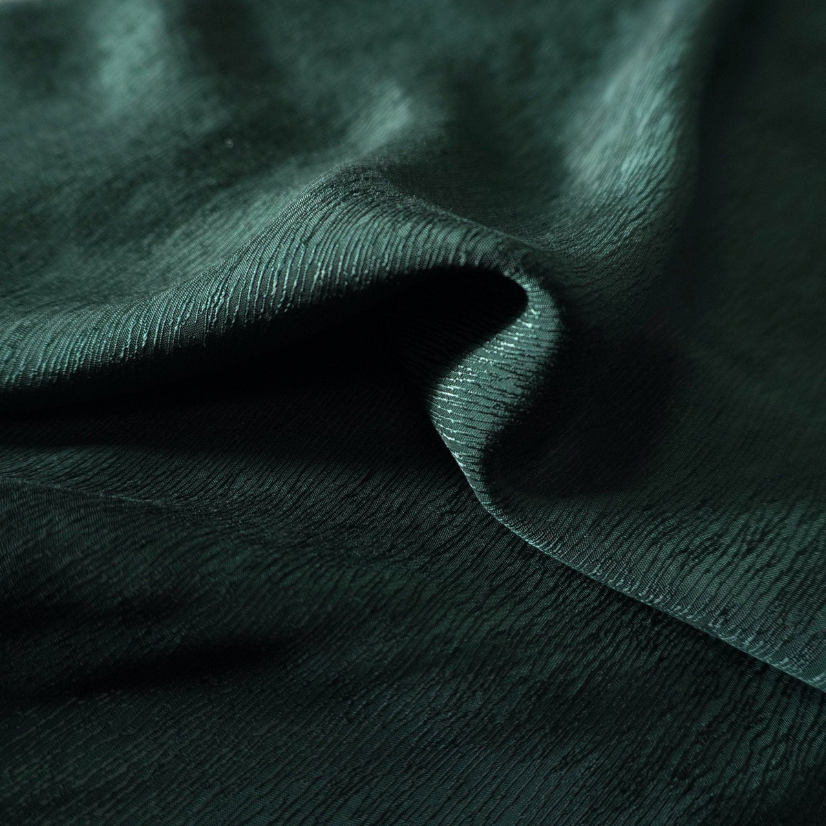 Cupro Lyocell bark silk jacquard - midnight verdant