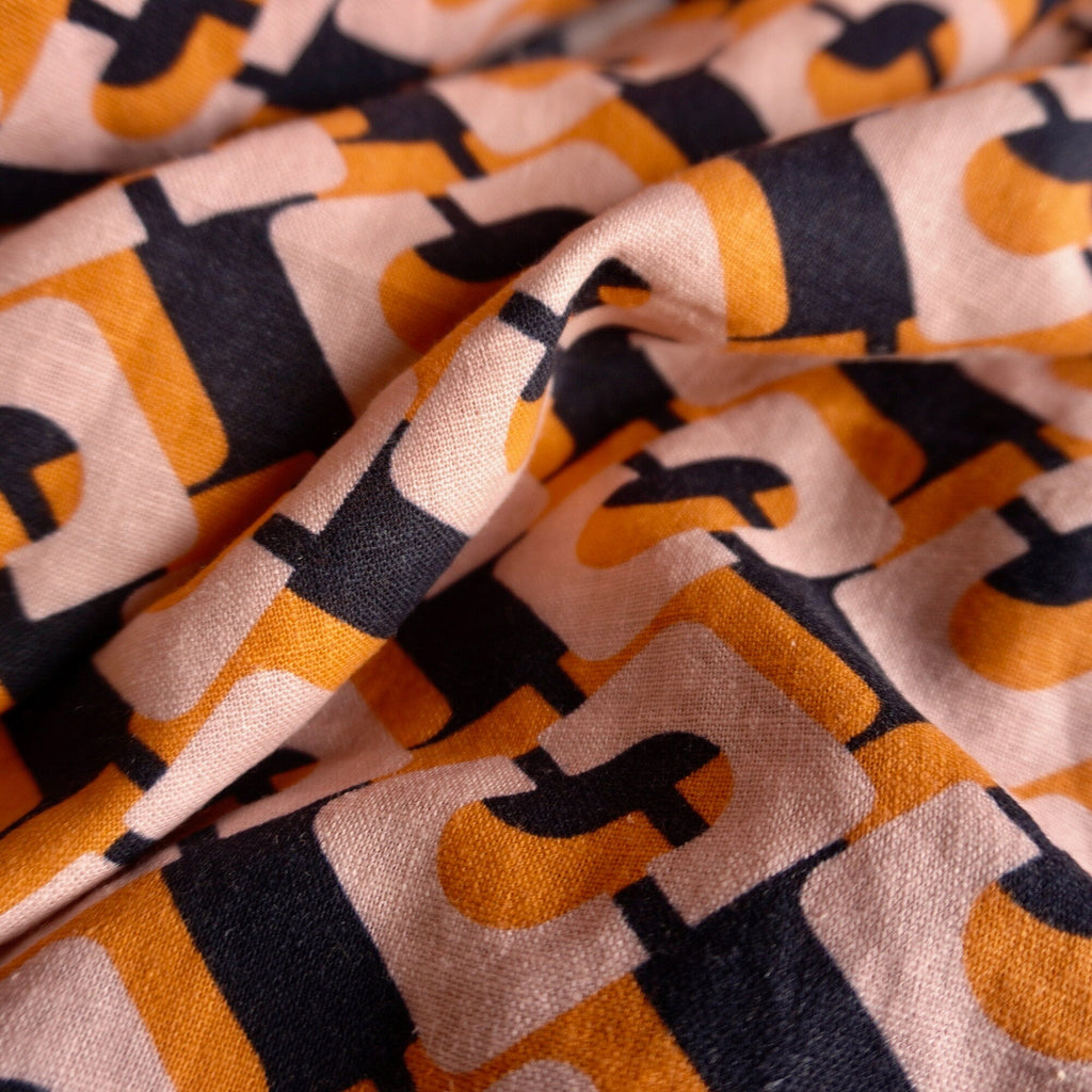 Orange buckle linen viscose print - Black orange