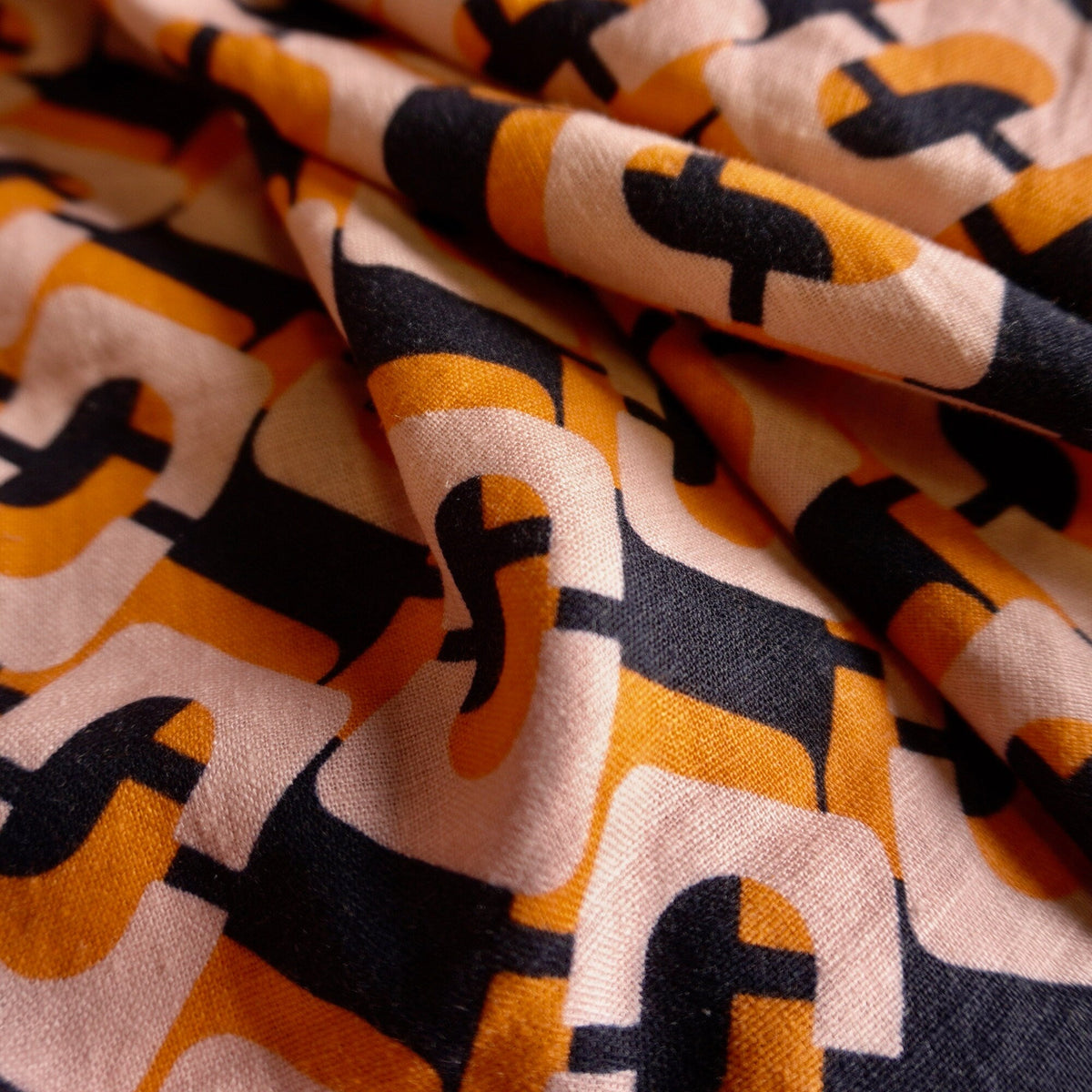 Orange buckle linen viscose print - Black orange