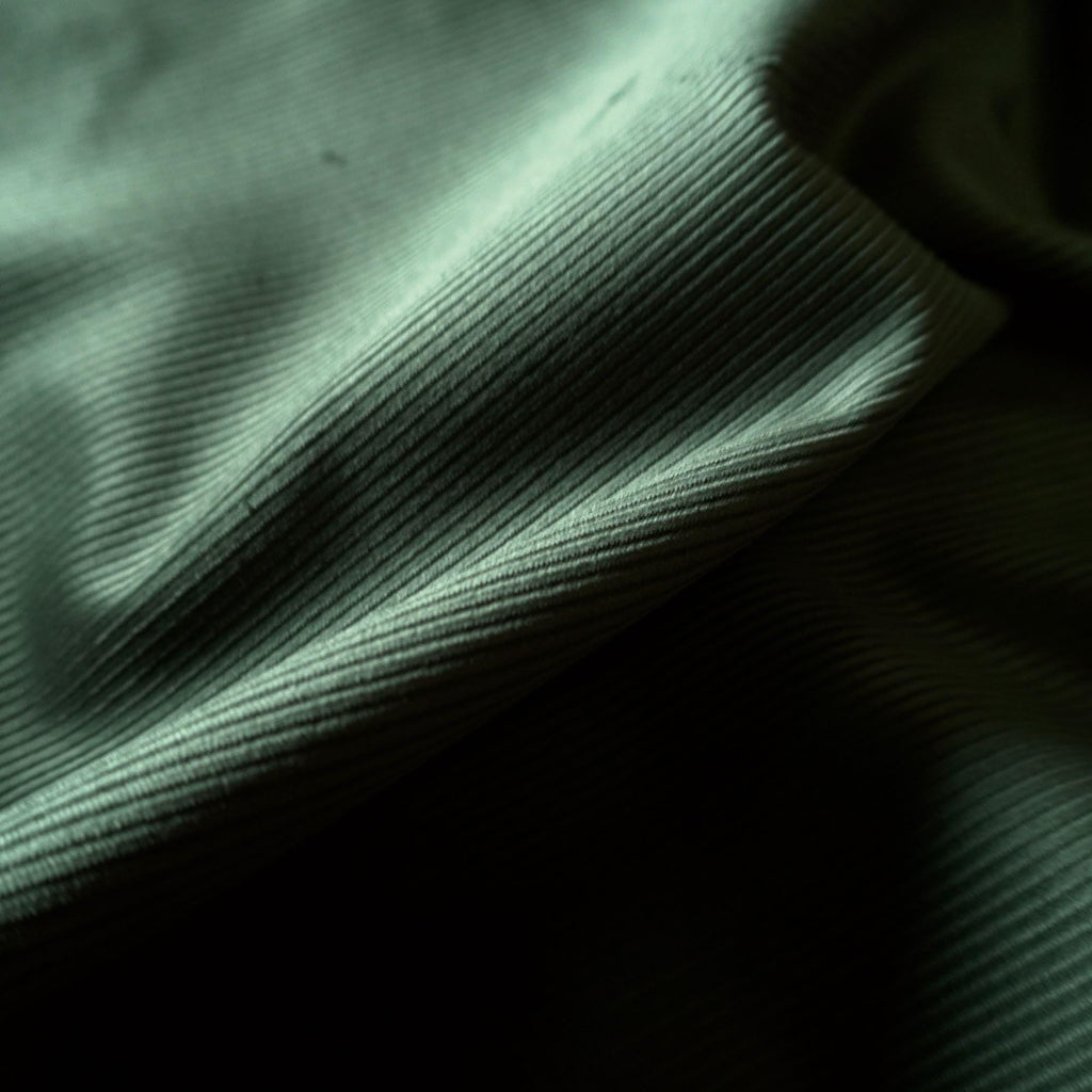 9w corduroy- Night Green