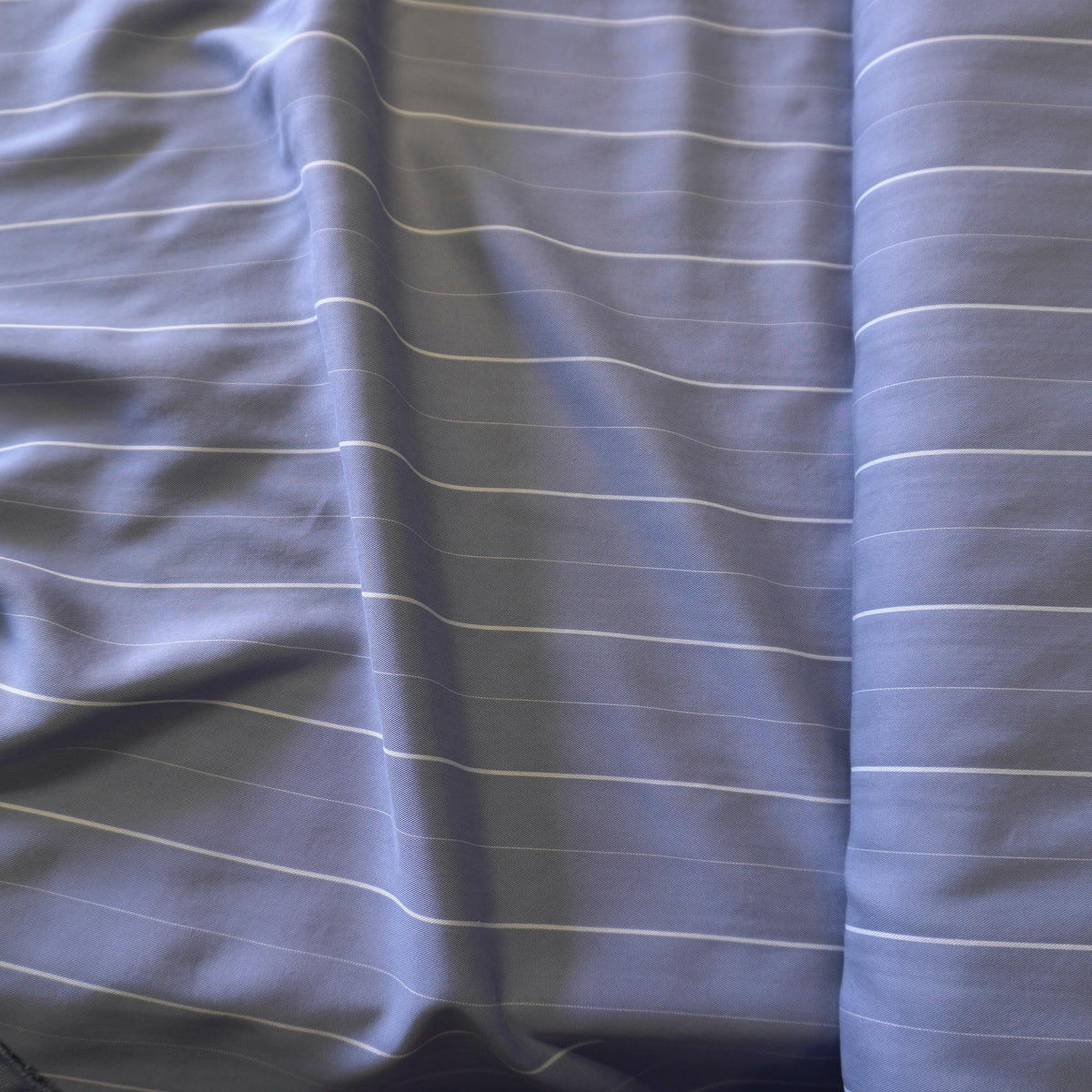Lyocell pin stripe - Blue