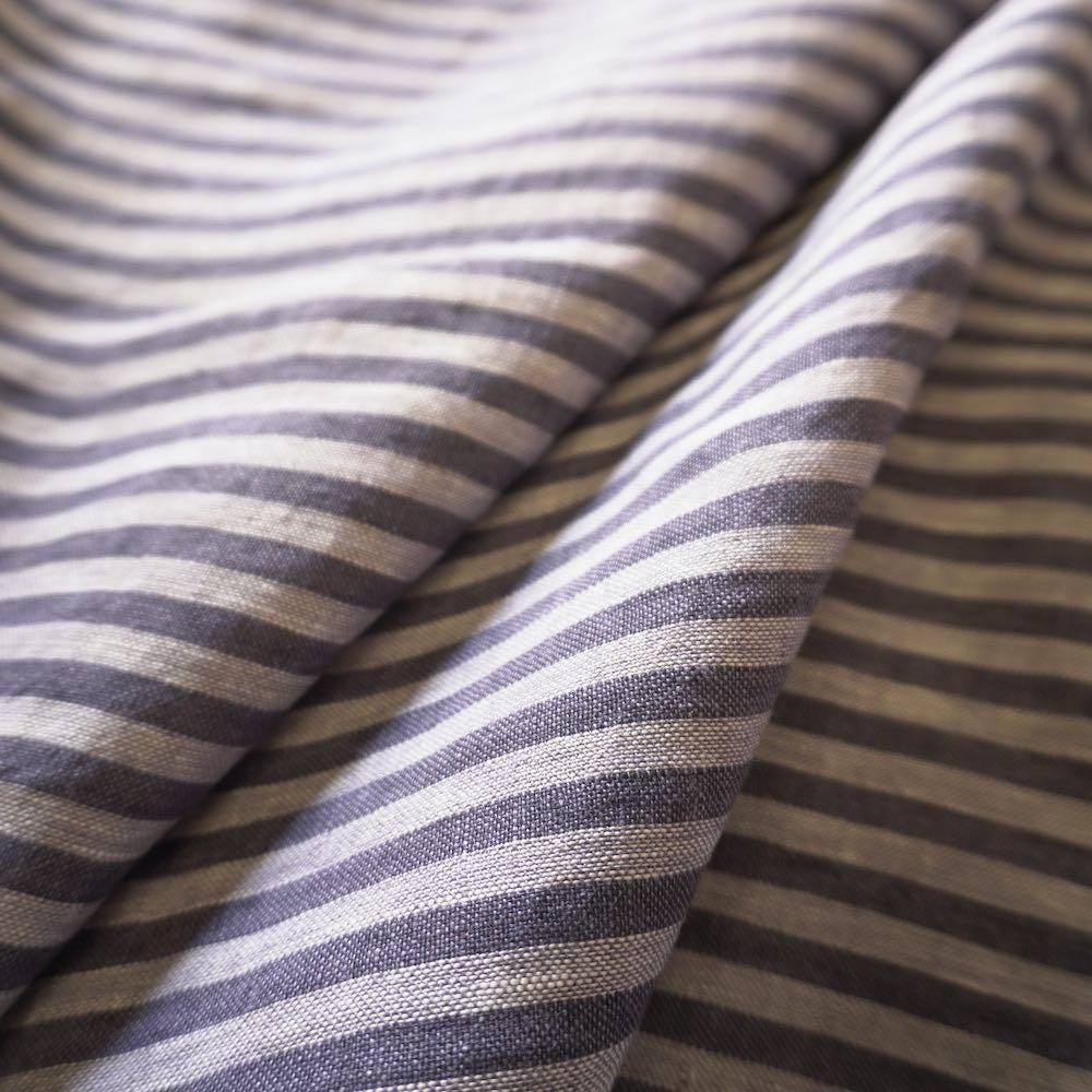 Washed Yarn dyed Linen Stripe - Navy