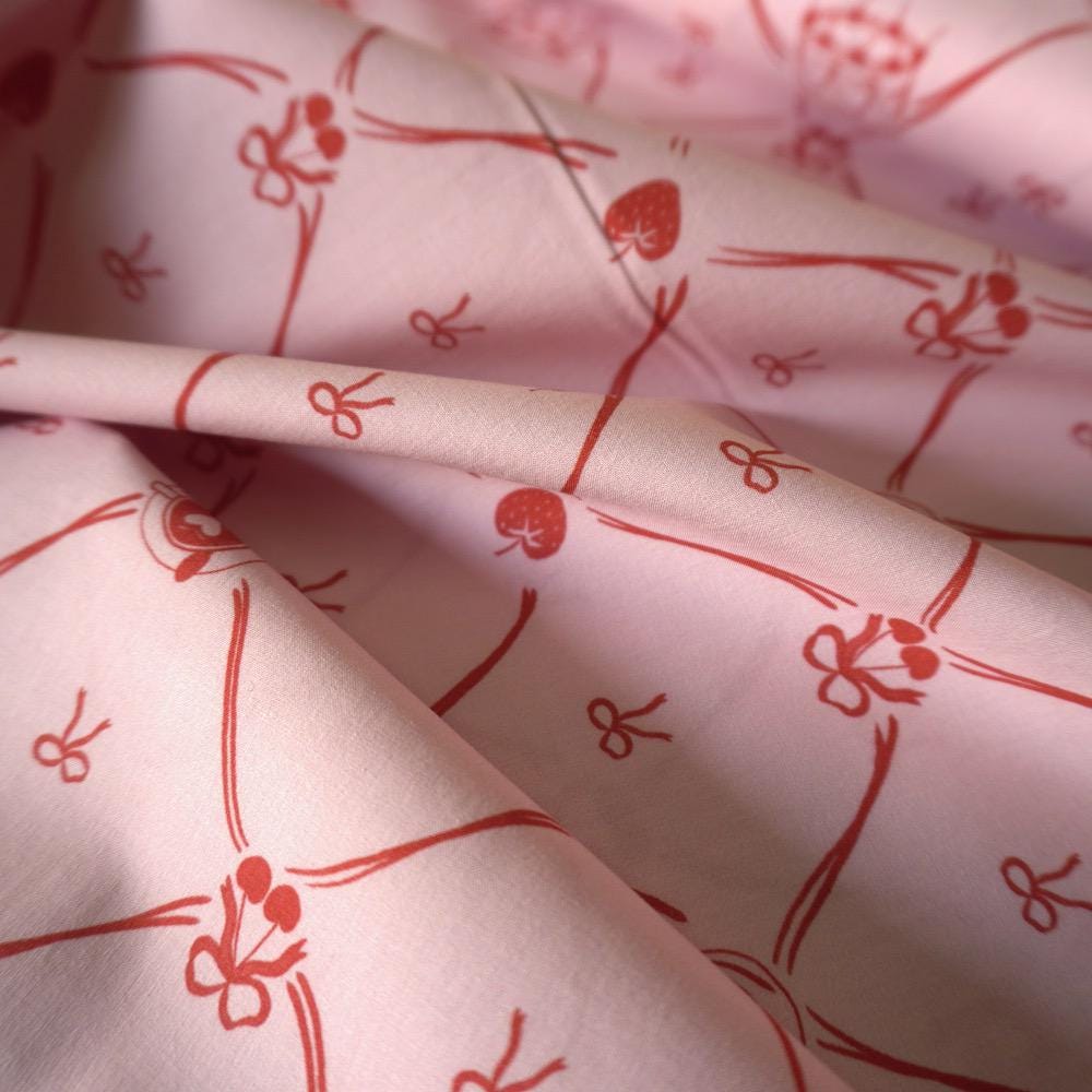Live, Laugh, CAKE – Light Weight Cotton Lawn Print Fabric - Hey Sew Sister ( Last 1.2m)