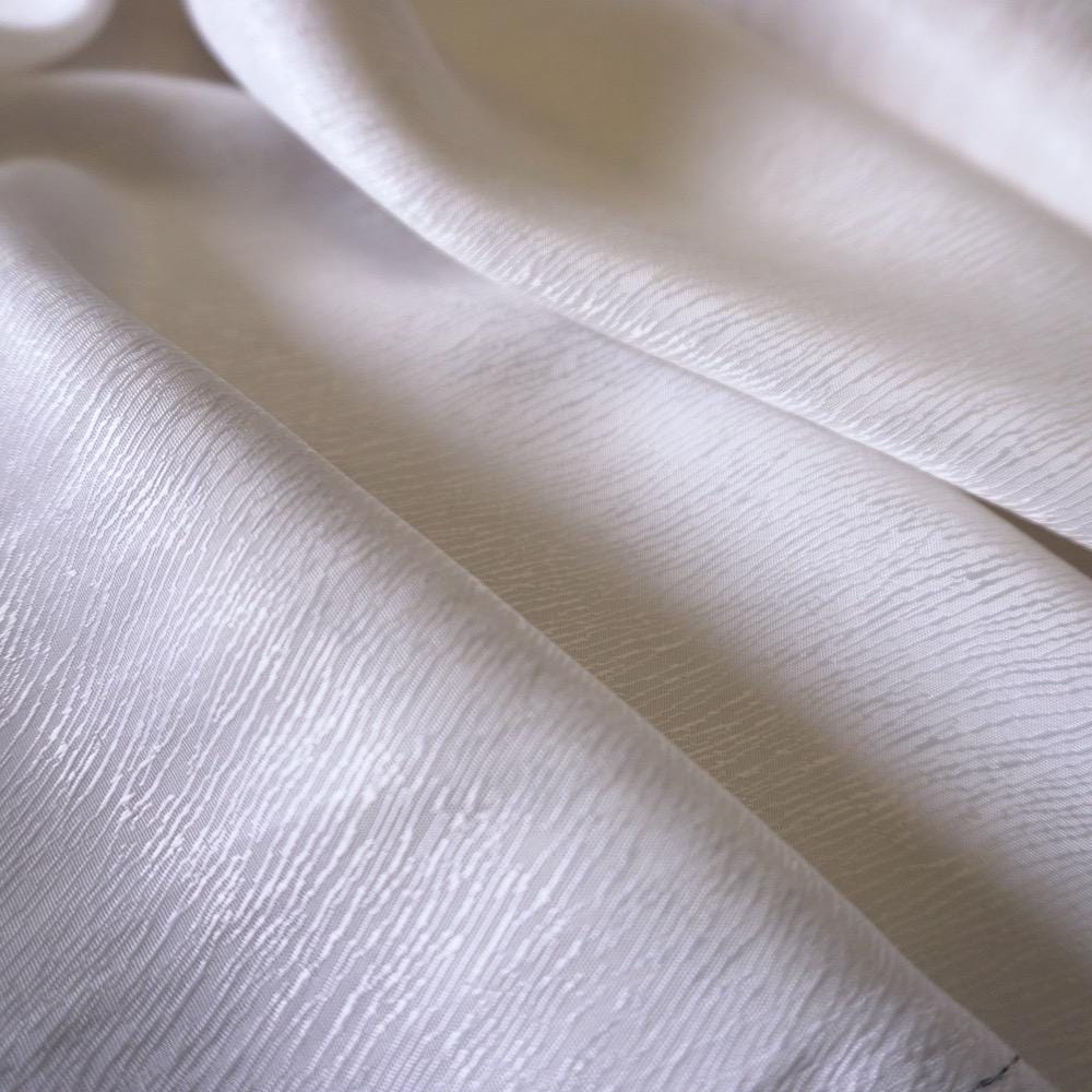 Cupro Lyocell bark silk jacquard - ivory white