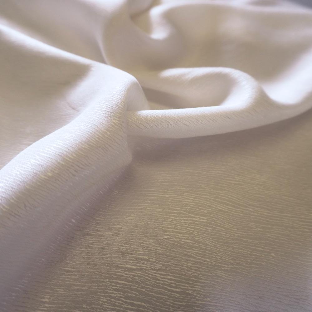 Cupro Lyocell bark silk jacquard - ivory white