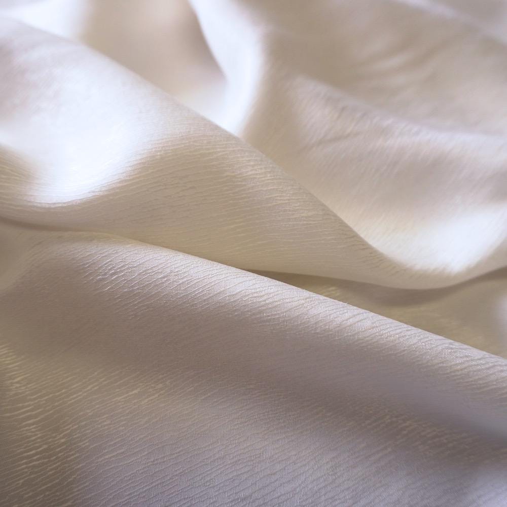 Cupro Lyocell bark silk jacquard - ivory white