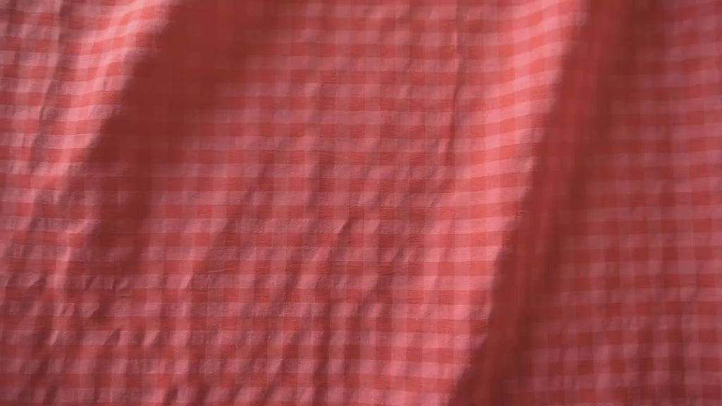 Yarn dyed poly cotton gingham bubble fabric