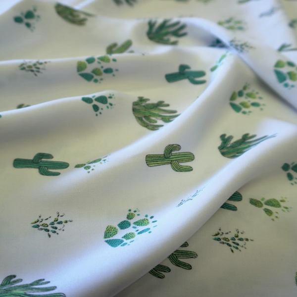 Cactus print on off white viscose fabric - Image 5